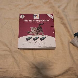 The Hunting Feeder - Cat Slow Feeding System
